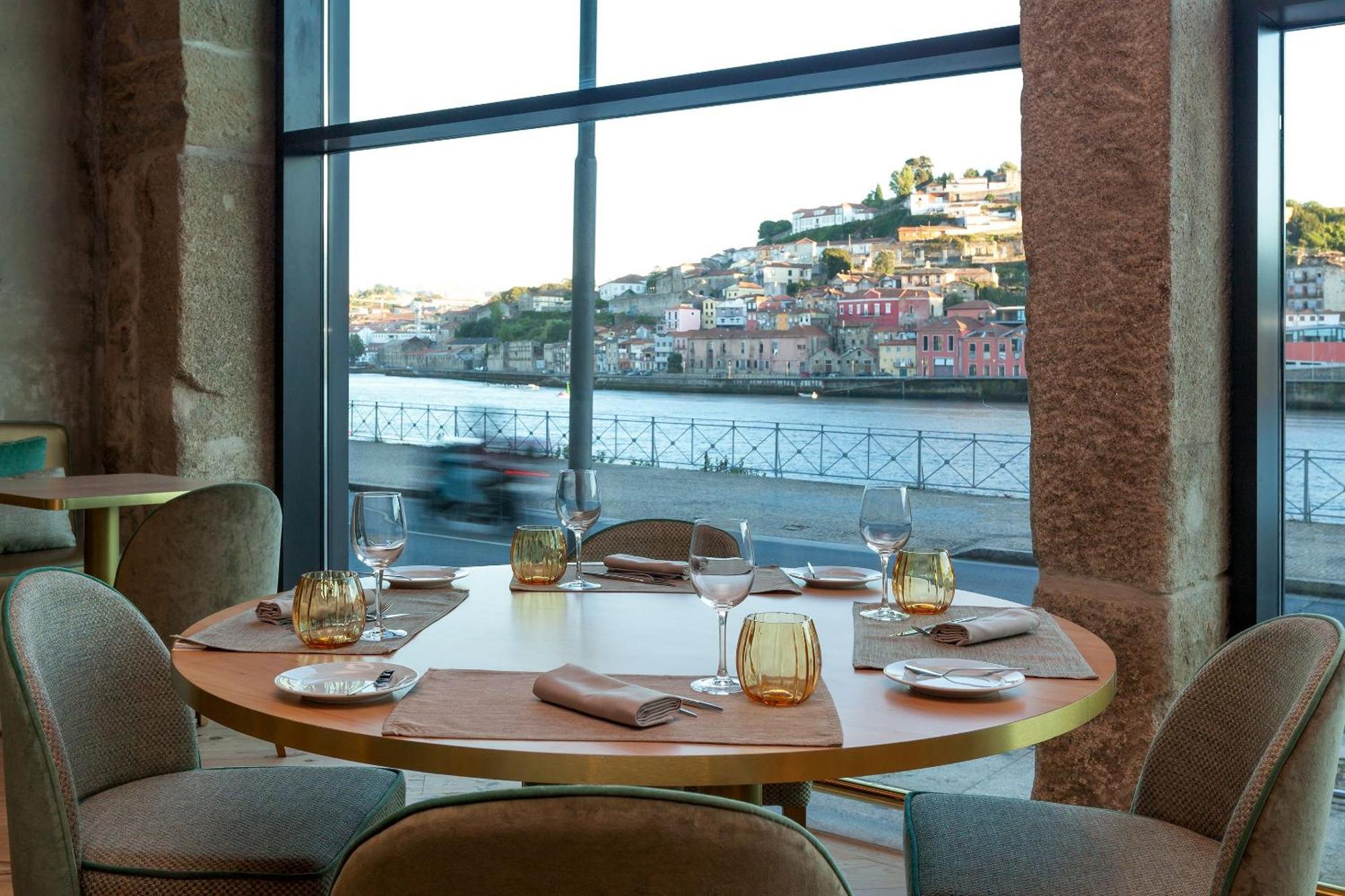 Neya Porto Hotel エクステリア 写真